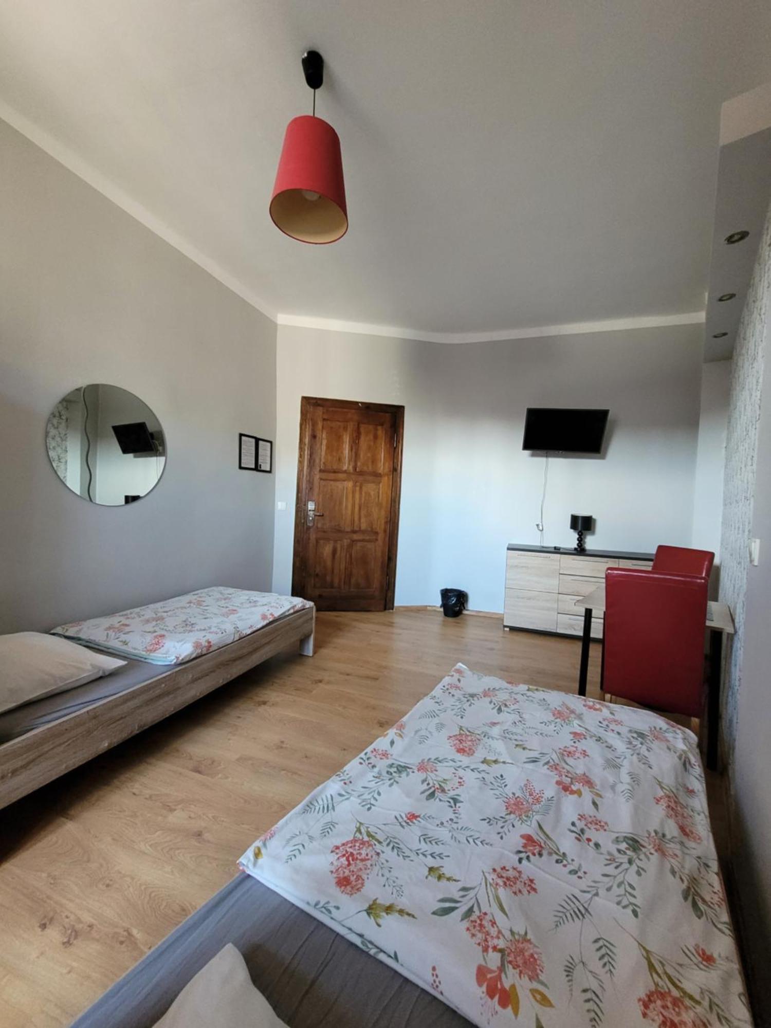 Pokoje Goscinne Nap Katowice Buitenkant foto